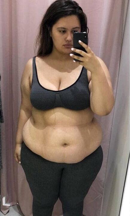 অতিরিক্ত পাউন্ডের কারণে আমি আমার শরীরকে ঘৃণা করি।